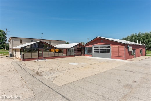 10709 N Main St, Richmond, IL 60071 - Retail for Sale | LoopNet