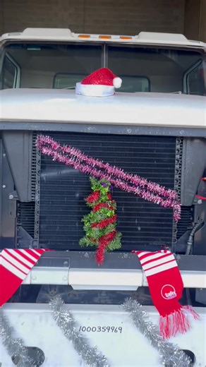 The halls have been decked at our trade campuses. Wishing our apprentices, staff and valued employers a wonderful holiday break and a happy New Year. Bring on 2026 for another year of trade training excellence. Learn more about how you can start your career in the trade industry. https://tafeqld.edu.au/courses/study-areas/trades?utm_source=meta&utm_medium=post&utm_campaign=tqst-25-ar-seasons-greetings | TAFE Queensland