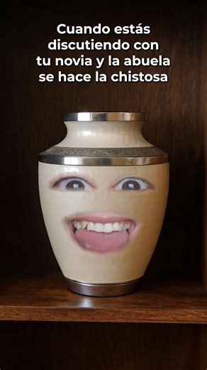 Nico Ramirez on Instagram: "ABUELAAAA ME HACES RE MAL 😡 🔔 Streams los días lunes o martes, jueves, viernes y sábados a las 21:00hs ARG en Kick 👉 Link en bio: https://kick.com/nicogram9 #humor #meme #streamer #shitpost #memes #NicoGRam #reelsviralvideo❤️❤️❤️❤️"