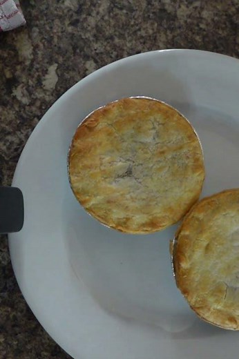 Air Fryer Frozen Pukka Pies