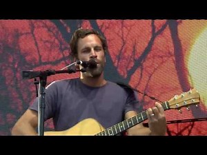 Jack Johnson - Flake (Live at Farm Aid 30)