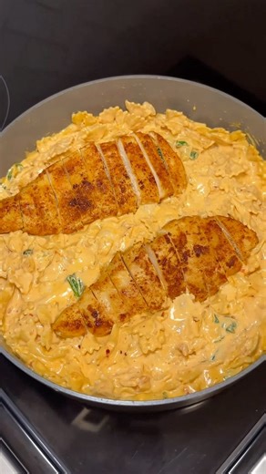 Eating Healthy Today on Instagram: "marry me chicken pasta 😍💍 one of my favs!! (Via: @daisygonzaalez) Ingredients: * Salt * Garlic powder * Creole seasoning * Paprika * Olive oil * Chicken breasts * 2 tbsp tomato paste * 1 shallot, diced * ¼ cup sun-dried tomatoes, diced * 1 tbsp minced garlic * ⅓ cup pasta water * 2 cups heavy whipping cream * Cayenne pepper * Red pepper flakes * Black pepper * ⅓ cup grated Parmesan cheese * Handful of spinach * Cooked pasta Instructions: 1. Season the chicke