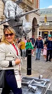 When the Silverman Statue got sneaky. #valentinethestatue #streetperformer #silvermanstatueofficial | Street Art Acts