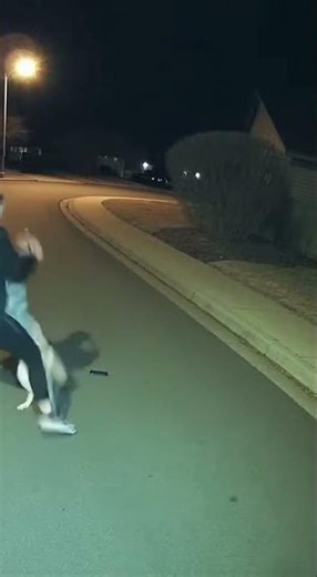 Attack of a cruel and vicious wolf on a running man🥶😱