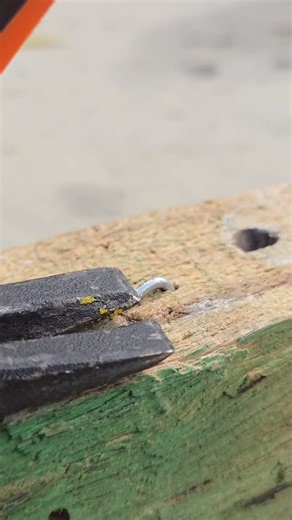 Daily Craft Tips on Instagram: "Genius Hammer Tips and Tricks That Will Change the Way You Work Forever"