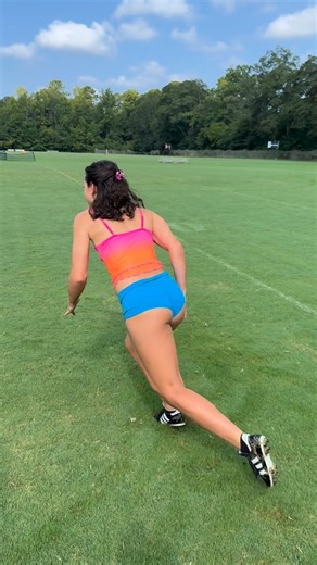 Kai Razy 🌺 on Instagram: "Think I’ll catch it 🏈"