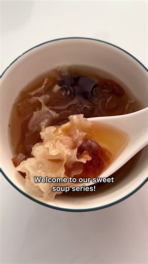 Snow Fungus and Peach Gum Sweet Soup Recipe for Glowy Skin