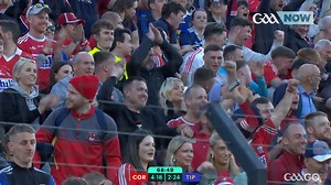 Brian Hayes makes an instant impact and scores a dramatic late GOAL for Cork. What a finish to this game. #GAANOW | GAA