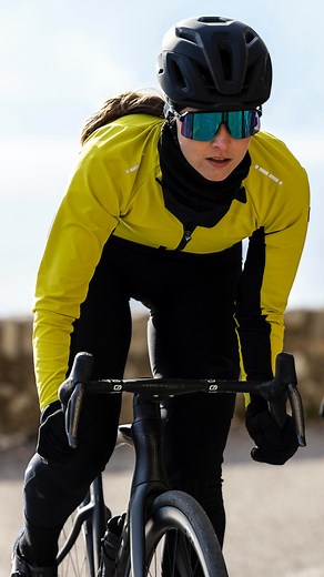 PINARELLO on Instagram: "Our mission is clear: to excel, whatever the weather. Complete comfort, total protection from rain and wind and excellent thermoregulation is key to enjoy winter rides. With the new M-Brain technology, a three-layer fabric coated with a hydro-repellent DWR finish, you’ll stay safe enough 👊 🔗 Link in bio to shop now! #NuthingFurtherBeyond #Pinarello"