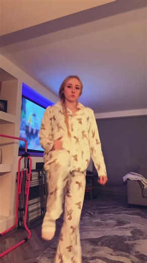 #foryoupage #imoveragetiktok