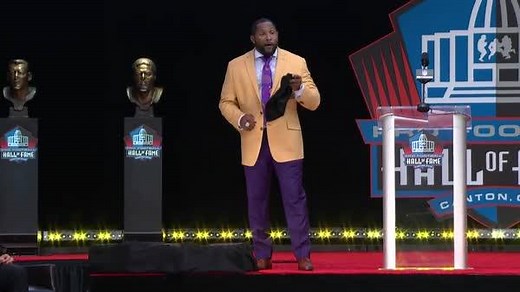 No podium necessary. The BEST from Ray Lewis' Pro Football Hall of Fame speech! #PFHOF18 | NFL