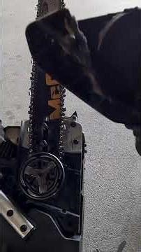 How to replace the chain of a chainsaw #chainsaw #chainreplacement #chain #diy #mcculloch #garage