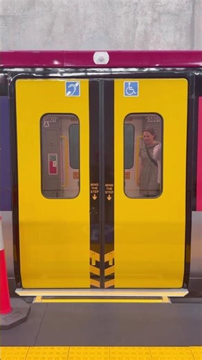 QTMP train door opening. • Geebung Mockup #translink #transport #train #qr