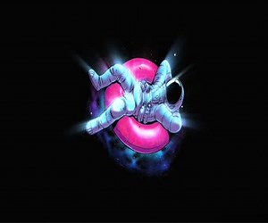 Spinning Astronaut on Floaty Live Wallpaper