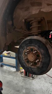 11K views · 43 reactions | installing wheel bearing hub #tips #ideas #mechanic #wheels #wheelbearing #Hub #Autos #fbmechanic | Mechanical Tips | Facebook