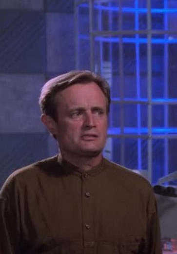 Babylon 5 S01:E04 - Infection