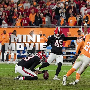 Kirk Cousins loves a game-winning drive in the throwbacks vs. Tampa Bay 👀 | Atlanta Falcons