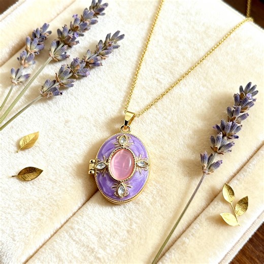 Custom Purple Vintage Oval Photo Locket Necklace, Gold Enamel Locket With Inside Engraving, Personalized Keepsake Gift for Her - Etsy