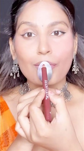 Let’s try lips liners 🤯✅|| Using Spoon 🥄 Perfect Tricks 😱||#youtuber #makeup #hack #trending