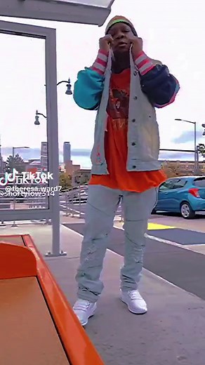 Theresa Ward (@theresa.ward7)’s videos with original sound - Theresa Ward