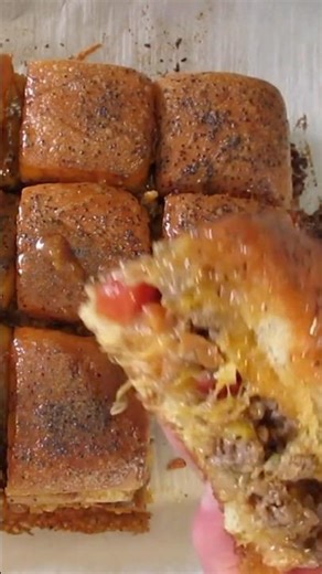 CHEESEBURGER SLIDERS 🍔 So YUMMY 😋 #food #cooking #burger #recipe #tutorial