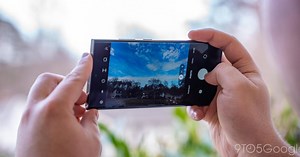 Samsung’s moon photos aren’t completely fake, but this test shows how aggressive the AI is