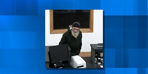 Lee County Sheriff requests public’s help identifying man