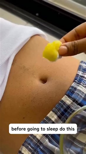 Tai chi flow 365 | Why should you wipe your navel before bed? An ancient but little-known method: Soak a cotton pad with olive oil, wipe the navel, and cover... | Instagram