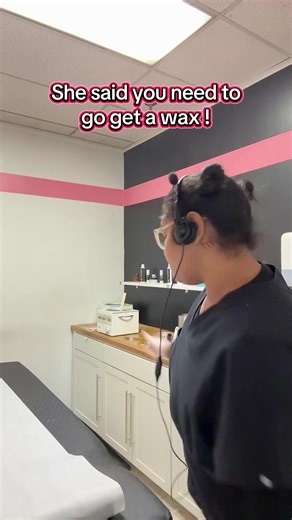 Don't bush into the new year, let's make it a smooth transition! Book your appointment today. Request Tiara @PrettyGirlsGetWaxed1 for your hair removal services. 🔗Link in bio or call ☎️ (901)590-2033, see you soon💕. 📱 Instagram, YouTube, TikTok, Facebook: @wax_ slayer - - - Days and hours available 🗓️⏰Tuesday & Thursday 11a-8p, Wednesday & Friday 8a-4p, Saturdays 8a-6p #licensedesthetician #wax_slayer #fyp #waxer #highlights