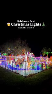 🎄Brisbane’s Best Christmas Lights: Southside Edition | Episode 2 We’re kicking off the Southside tour at 33 Mannington Road, Acacia Ridge. This one brings a full festive world to life with fun inflatables, a magical forest scene complete with a waterfall and flowing river, animated reindeer, glowing willow trees and even a rooftop sleigh led by reindeer. The display runs nightly from 7pm to 10pm. Here are the rest of our Southside recommendations: - 101 Kempsie Road, Upper Mount Gravatt - 211 B