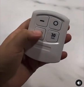 628 reactions · 301 shares |  kit de 3 LED lampes qui s'accrochent avec des adhésifs et peuvent être contrôlées à distance grâce à la télécommande incluse qui permet d'allumer , éteindre et déterminer la durée d'éclairage.. | GlobalMarket | Facebook