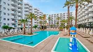 Protur Palmeras Playa Hotel Sa Coma | Hotel for families
