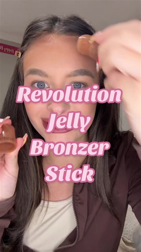 Discover the Amazing Revolution Jelly Bronzer Stick