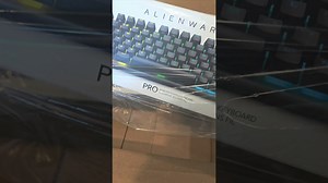 Does a gaming monitor like this even make sense? 🤯⚡