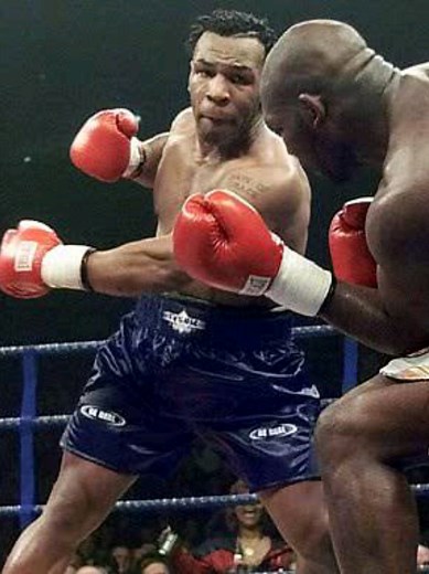 Mike Tyson vs Julius Francis Highlights: A Boxing Showdown