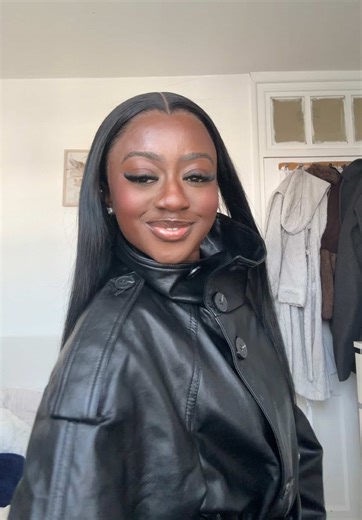 Effortless No-Makeup Makeup Look