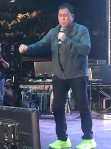 Yown sakto Friday ngayon 😁👌 Tamang 2 Bots lang hah.. HAHAHAHAHAHAH.. APIR!!! | Rock United Philippines