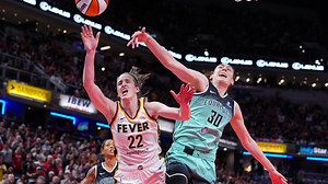 Jones scores 26, Ionescu sinks winning free throws as Liberty beat Fever 90-88