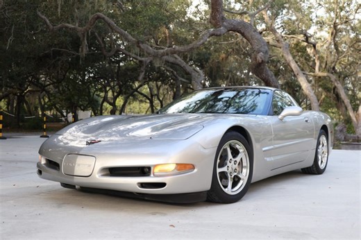 No Reserve: 2004 Chevrolet Corvette Coupe