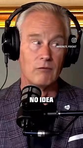COVID-19 shots use pseudouridine-modified mRNA — engineered to evade breakdown. Unlike natural mRNA (hours–days), this synthetic version lingers far longer in the body. @petermcculloughmd #MFEducation | McCullough Foundation
