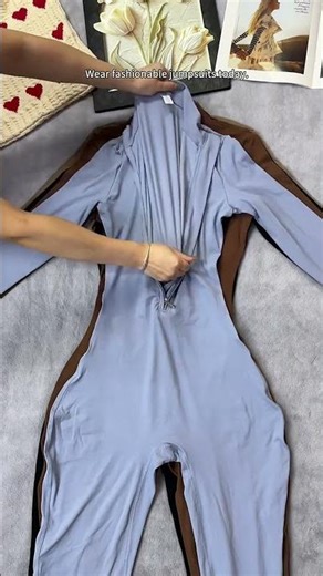 Stylish Long-Sleeve Sports Jumpsuit for Fall Workouts