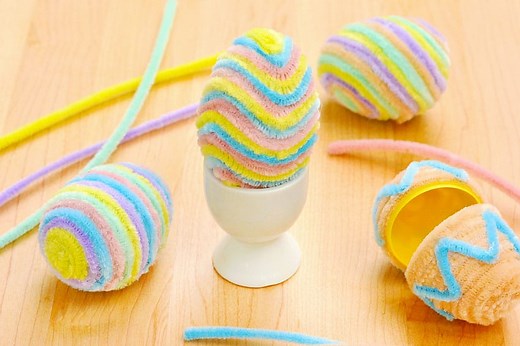 Wrapped Pipe Cleaner Easter Eggs | Fuzzy Easter Eggs Craft