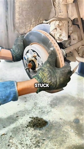 Genius Mechanic Hack for Stuck Brake Rotors!