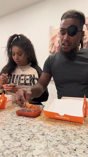 2M views · 22K reactions | Y'all got to see how this chicken look after he put the Razzle dazzle on it!!凉❣️殺 #viralreels #reelsvideo #reelsinsta #trendingreels #reelsfb #facebookreels #reelsviral #fypシ゚ #fyp #foodie | Posh and Loyalty | Facebook