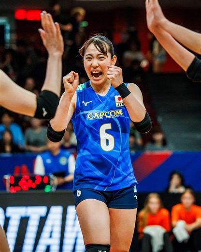 #VNL2025 JAPAN 🇯🇵 hits the ground running! A dominant 3-0 win over the Netherlands in their tournament debut 🔥💪 📺 Watch the replay on VBTV: https://bit.ly/3Bjc3Ui 🏐 #BePartOfTheGame #Volleyball | Volleyball Nations League