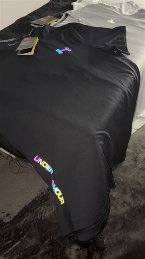 Under Armour Fluorescent T-Shirt Review and Style Ideas