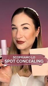 Come realizzare una base makeup coprente e duratura su una pelle problematica? 🧐😊 Si tratta di una domanda che ci fate spesso, ma in questi giorni abbiamo proprio ricevuto una pioggia di richieste! Una delle tecniche preferite da @alaicelatruccatrice è lo #SpotConcealing 💘 Scopriamo insieme come si realizza passo dopo passo. PRODOTTI USATI: palette The Editorial, palette Powder Palace, fondotinta Star System. Pennelli Teal Blending, Rose Angled, Magenta Sculpt, Red Amplify, SkyCorrector, Blue