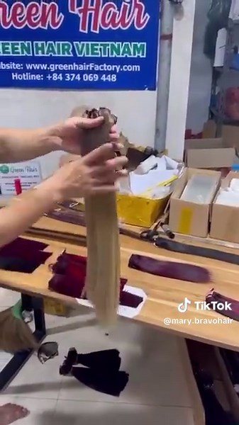 Bravo ͟Hair Factory Vietnam No.1 Luxury Human Hair⚜️⚜️⚜️Why choose us？👇👇👇✅ We are always ready to supply various human hair patterns as 𝐛𝐮𝐥𝐤 𝐡𝐚𝐢𝐫, 𝐰𝐞𝐟𝐭 𝐡𝐚𝐢𝐫, 𝐡𝐚𝐢𝐫 𝐞𝐱𝐭𝐞𝐧𝐬𝐢𝐨𝐧, 𝐜𝐥𝐨𝐬𝐮𝐫𝐞, 𝐟𝐫𝐨𝐧𝐭𝐚𝐥, 𝐰𝐢𝐠𝐬..etc.✅It’s up to ur quantity 💯💯💯🇻🇳👉100% Vietnamese human hair with high quality(virgin - donor hair)👉Always wholesale price👉Variety of designs and colors. ✈️Ship to the whole world: UPS,DHL,FEDEX🙌If you finding the best human hair quality, let’