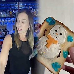 How to handle when a customer asks for your number as a bartender #pov#shorts