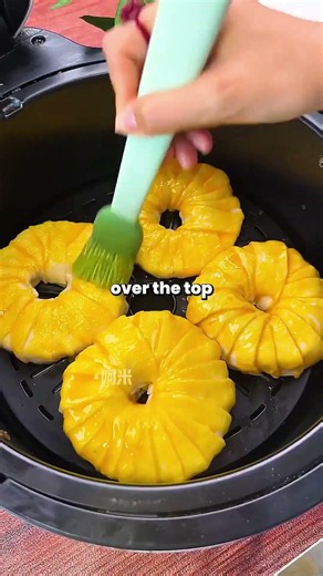 😍 Viral Pineapple Donut